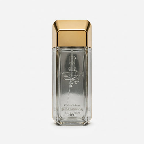 Luxury Fragrance — Studio - Back View | Generated by Modelize