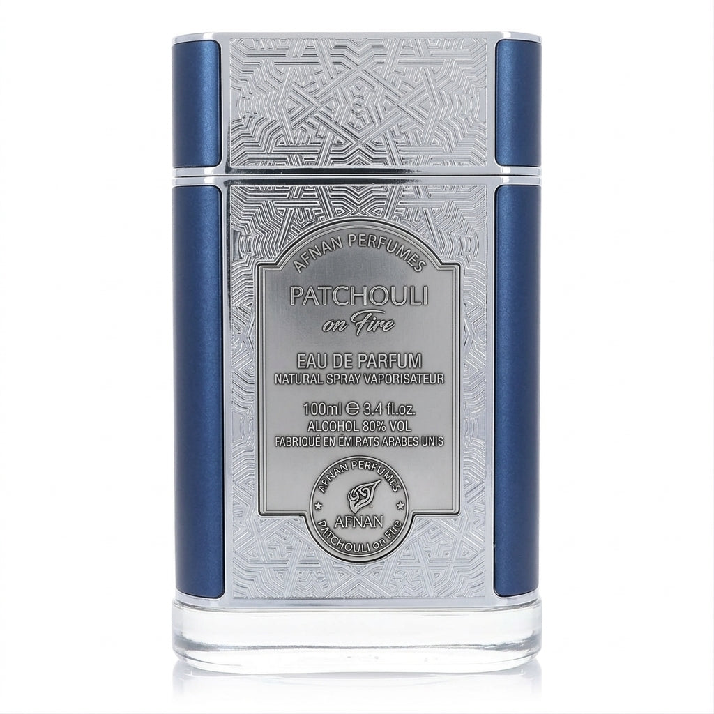 Perfume bottle and box — Studio - Back View | Generated by Modelize