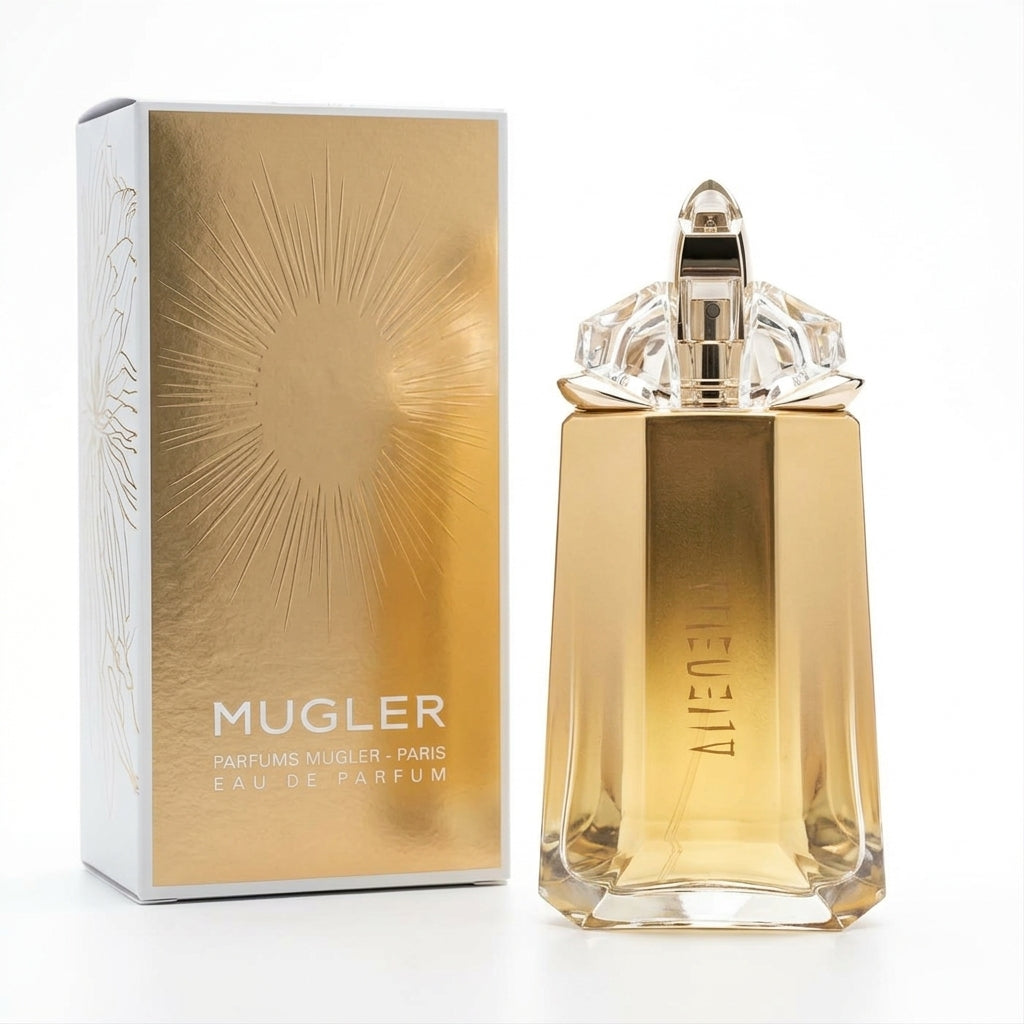 Perfume Bottle — Studio - Back View | Generated by Modelize