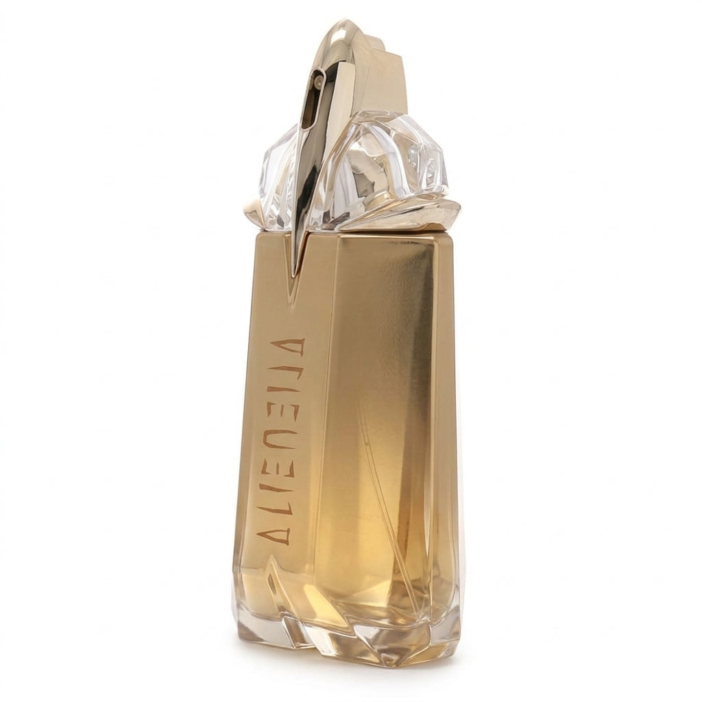 Perfume Bottle — Studio - Side View | Generated by Modelize