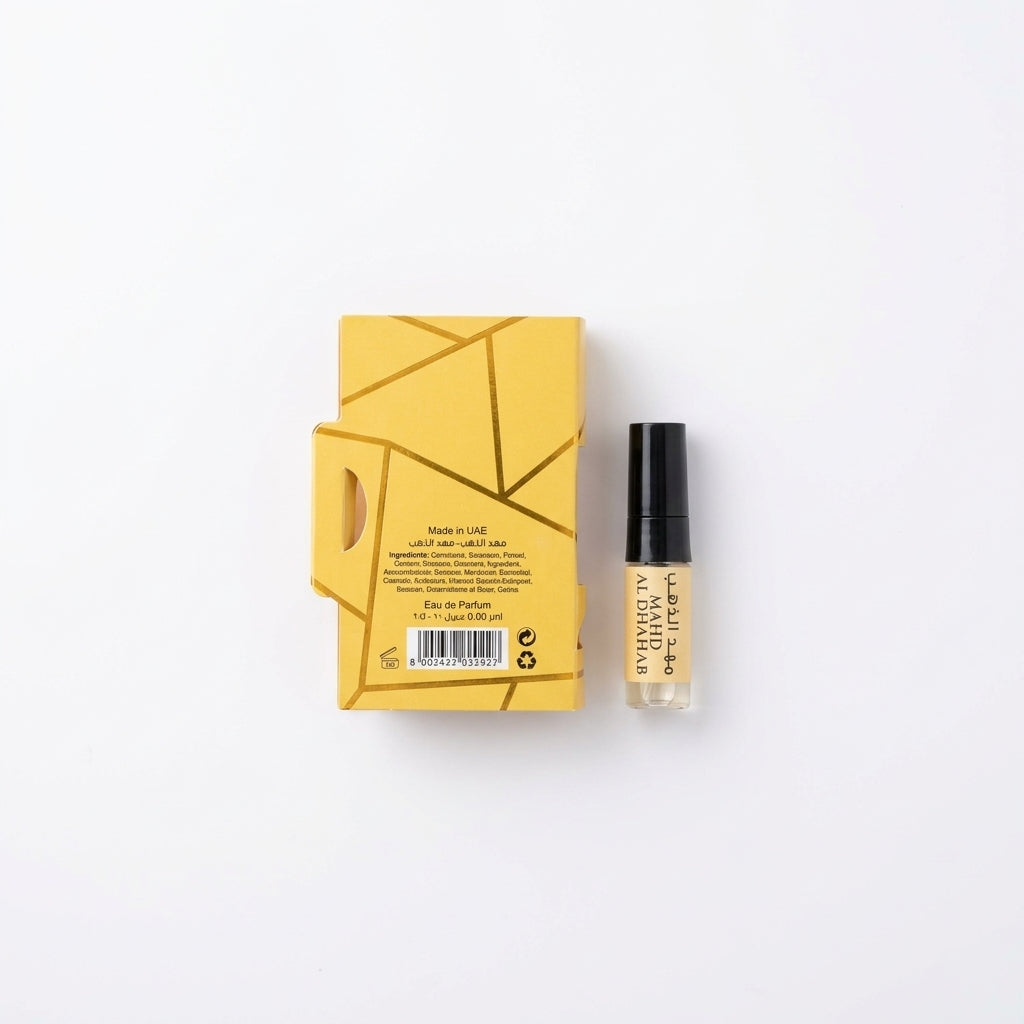 Mini perfume spray with card packaging — Flat Lay - Back | Generated by Modelize