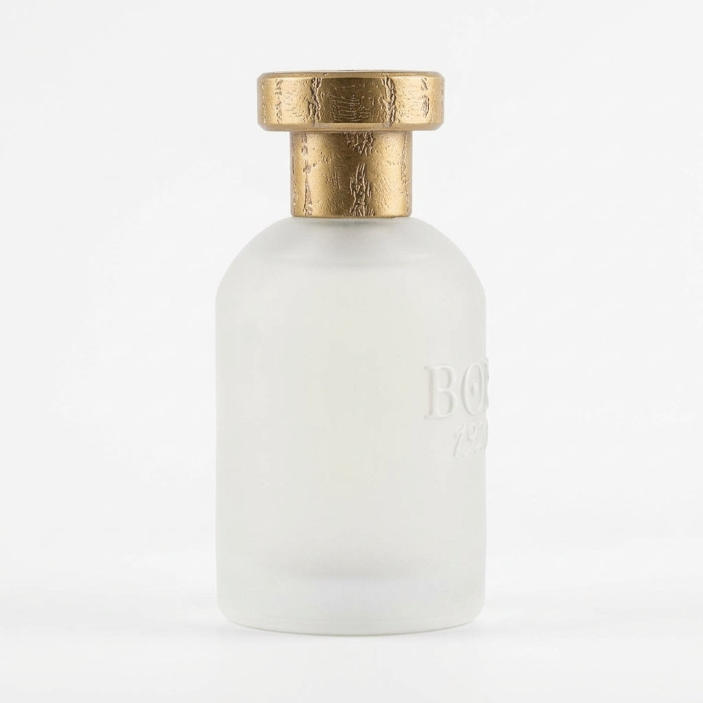 Perfume bottle — Studio - Side View | Generated by Modelize