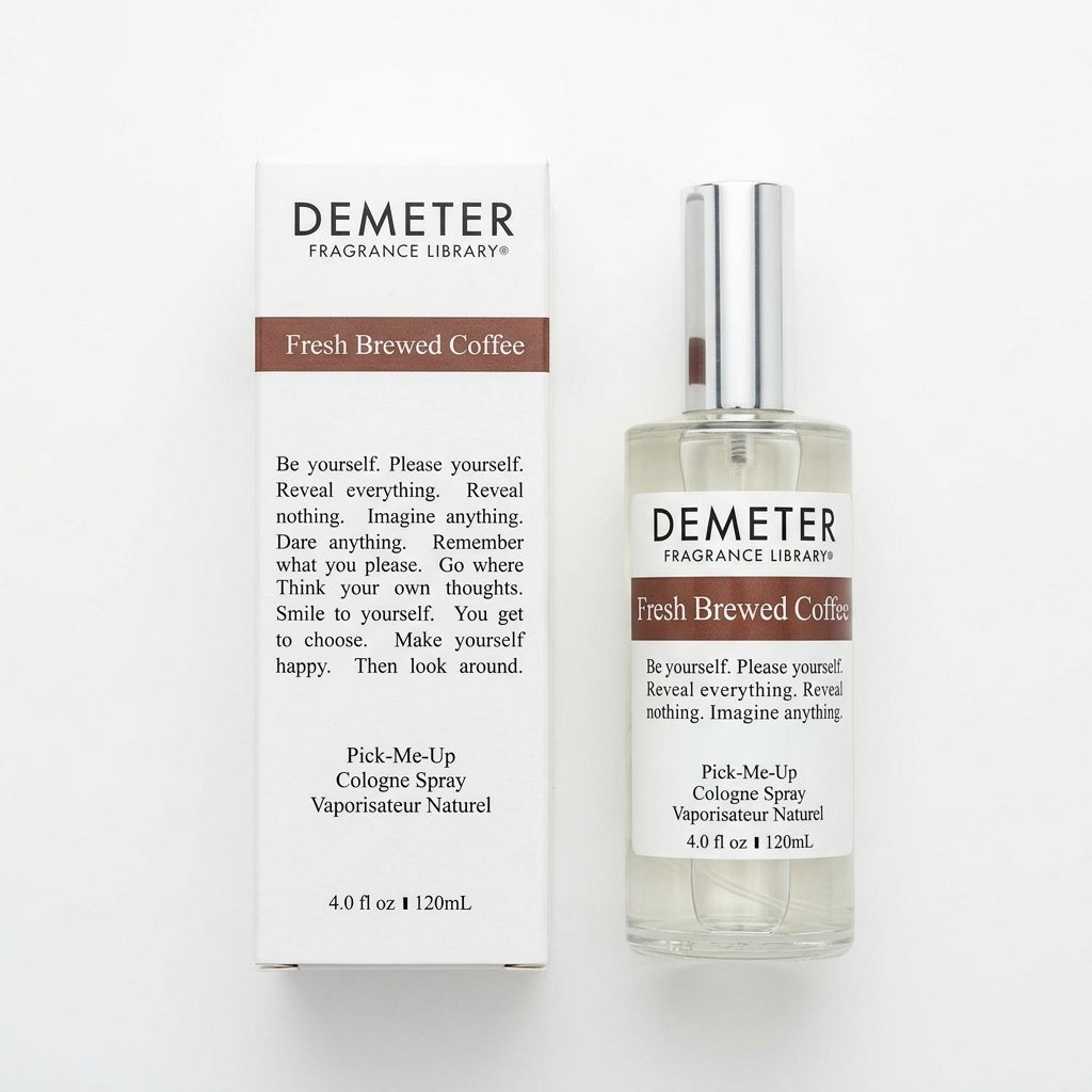 Cologne spray and packaging — Flat Lay - Front | Generated by Modelize