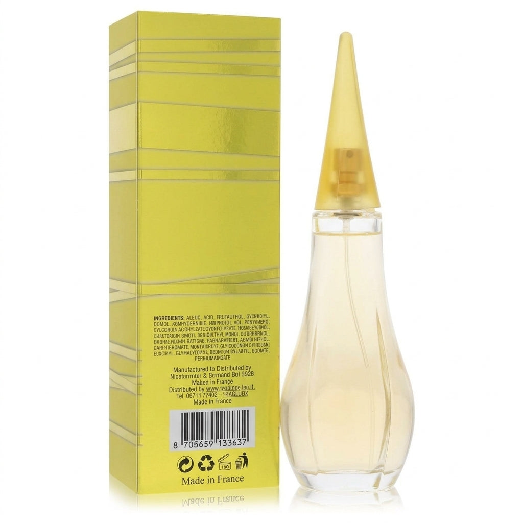Perfume Bottle and Box — Studio - Back View | Generated by Modelize