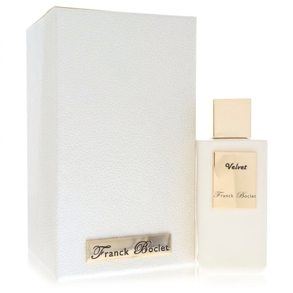 Perfume bottle and presentation box — Flat Lay - Front | Generated by Modelize
