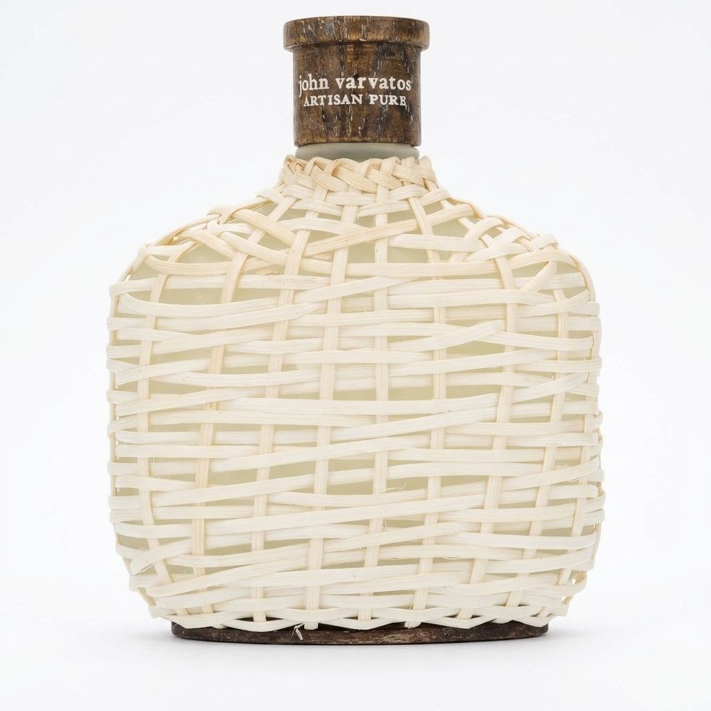 Fragrance / Eau De Toilette — Studio - Clean | Generated by Modelize