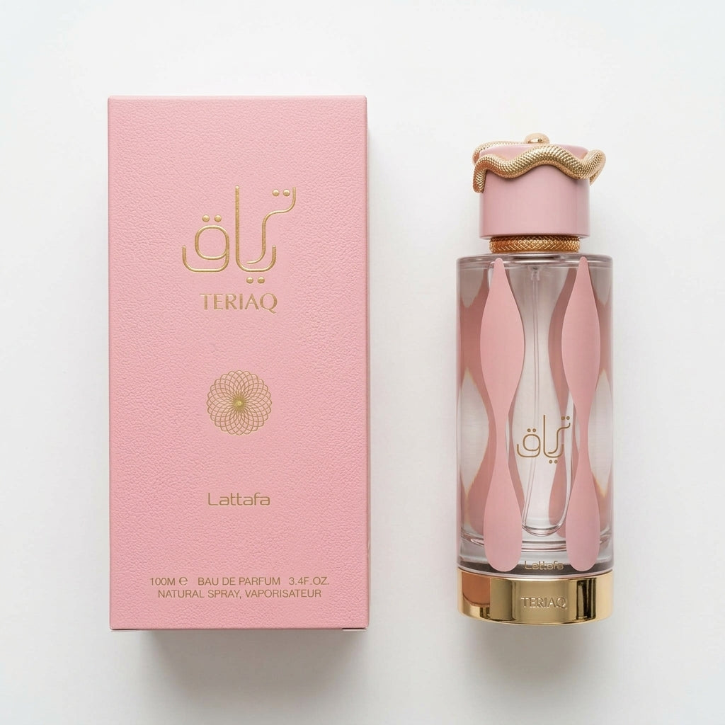 Perfume bottle and packaging — Flat Lay - Front | Generated by Modelize