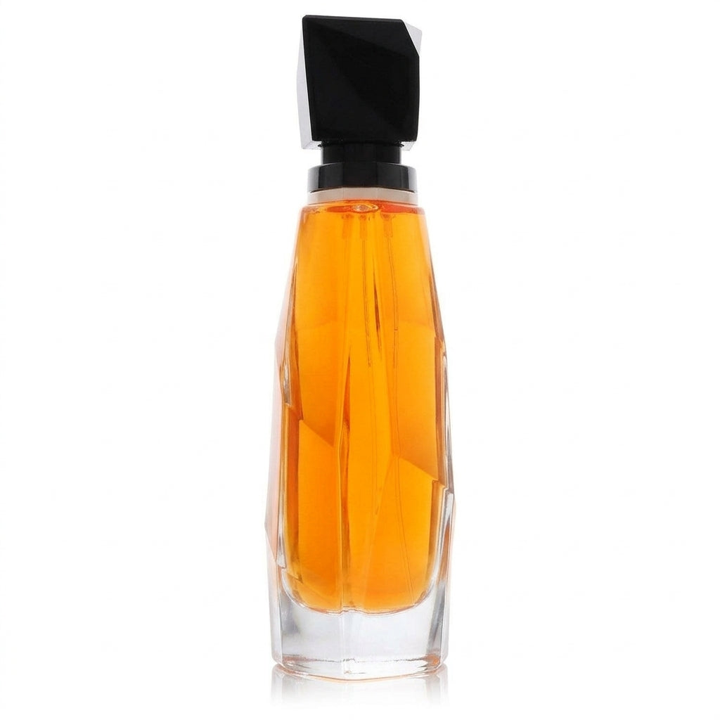Fragrance bottle — Studio - Side View | Generated by Modelize