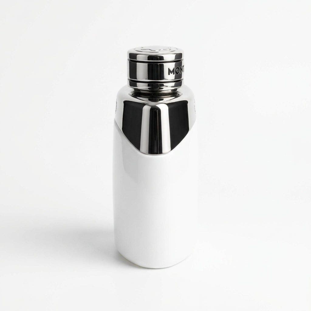 Fragrance bottle — Studio - Side View | Generated by Modelize