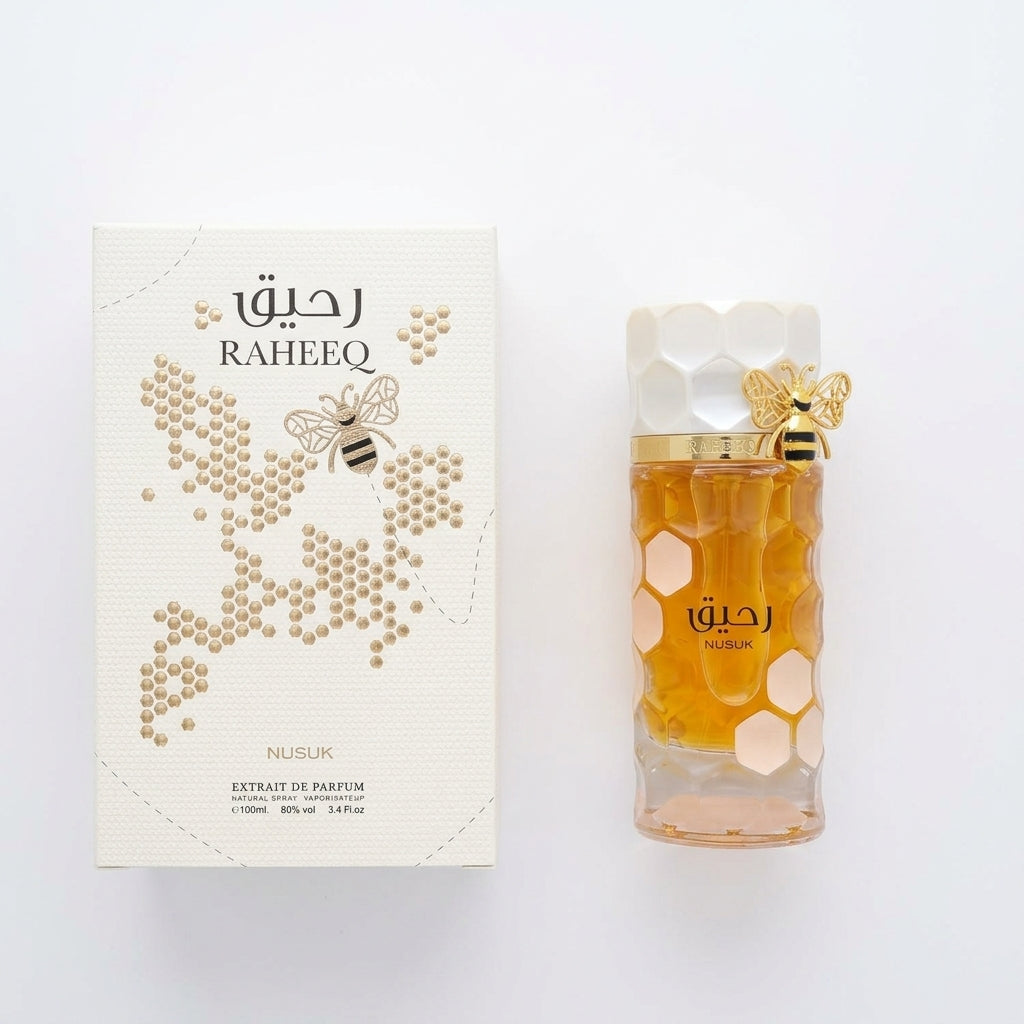 Extrait de Parfum — Flat Lay - Back | Generated by Modelize